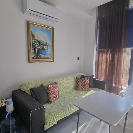 Aloha Airport Guest Home Altinkum  Екстериор снимка