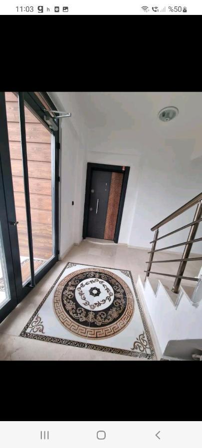 Aloha Airport Guest Home Altinkum  Екстериор снимка