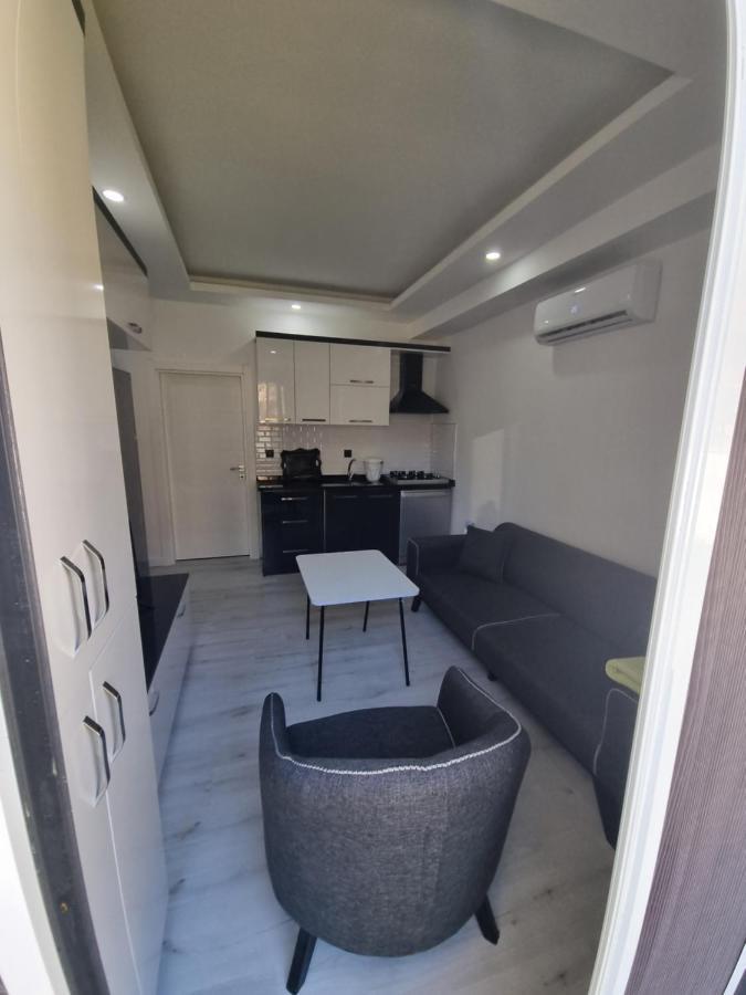 Aloha Airport Guest Home Altinkum  Екстериор снимка